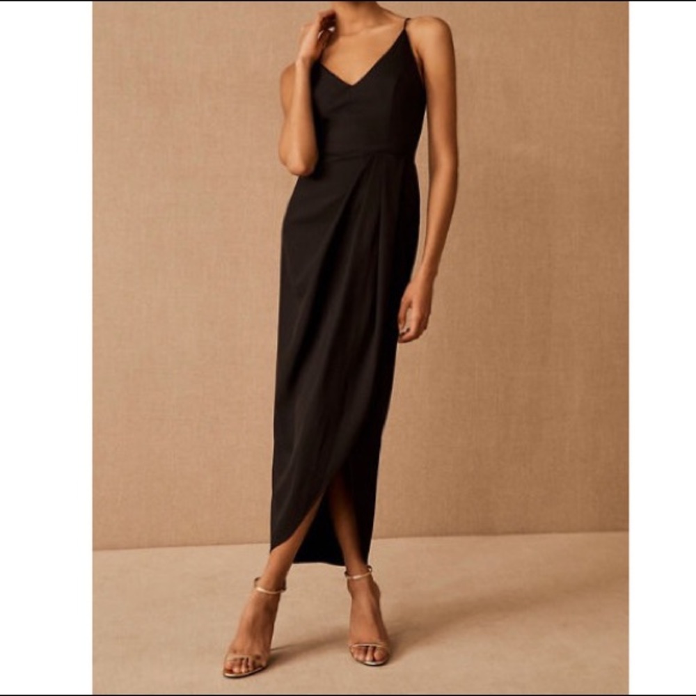 BHLSN Annabel’s V-Neck crepe dress